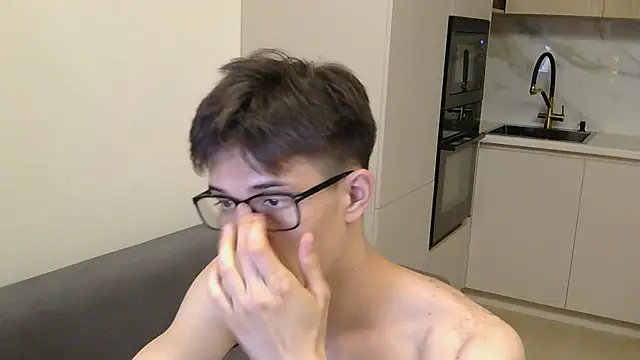 Chat +18 de ElijahTarlet ao vivo
