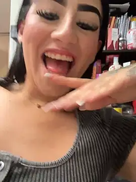 SCARLETT_INK_ – Live XXX-chat