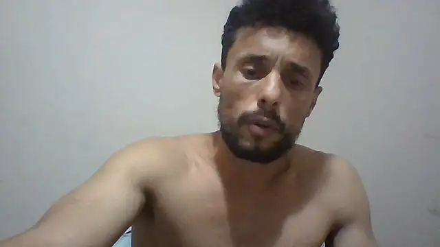 ArabprinceofslvのライブXXXチャット