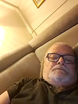 petvarad Chat XXX in diretta