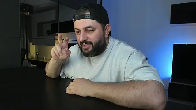 Chat XXX en directo de DravenPeak