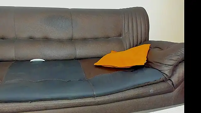 دردشة KingAura8 الجنسية المباشرة