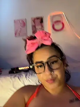 دردشة halana_squirts الجنسية المباشرة