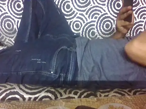 lucknowguy 现场XXX聊天
