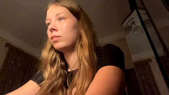 TarenOgilvie live XXX chat