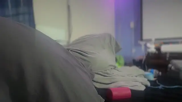 Fr4nk1eFFuxxx 라이브 XXX 채팅