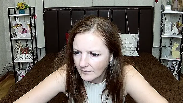 Živý XXX chat MeganPirs