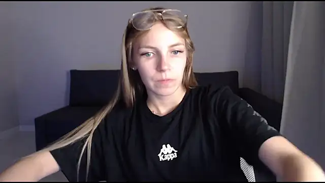 HitGyrl Live XXX-chat