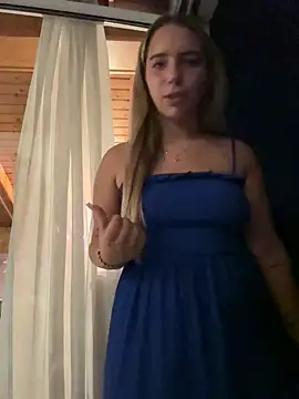 Naomi-Klein Live XXX-Chat