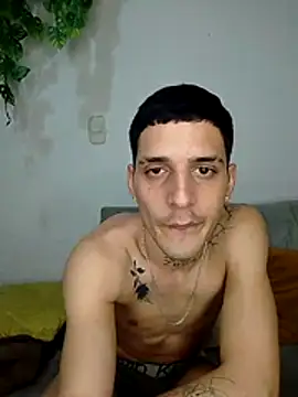 Онлайн чат XXX BoyMaxLatin