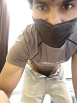 Goodmens5 Adlı Modelin Canlı XXX Sohbeti