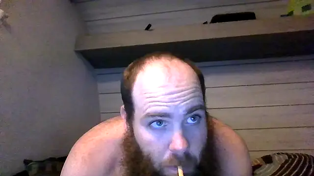 ThisGuy42o Live XXX-Chat