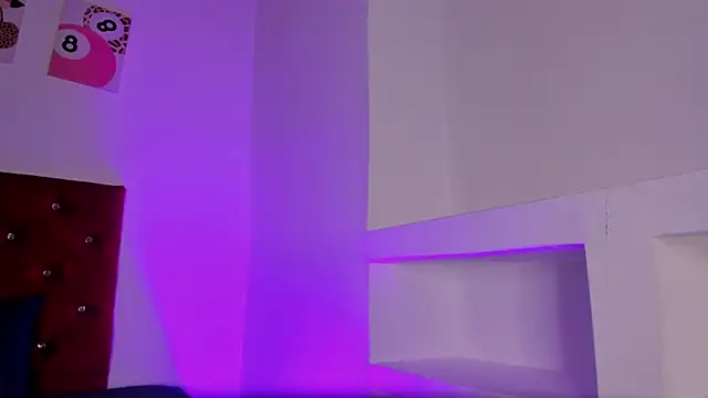 kittymonroe1 Live XXX Chat