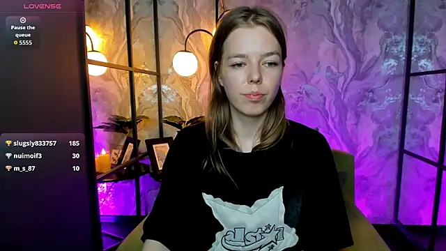 TinaTayylor's Live XXX Chat