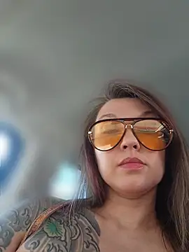NicolePearl Live XXX-Chat