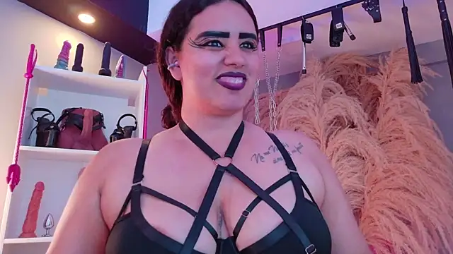 XXX chat uživo modela MariaGaitan