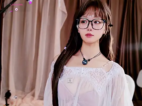 Chenchen_666 现场XXX聊天