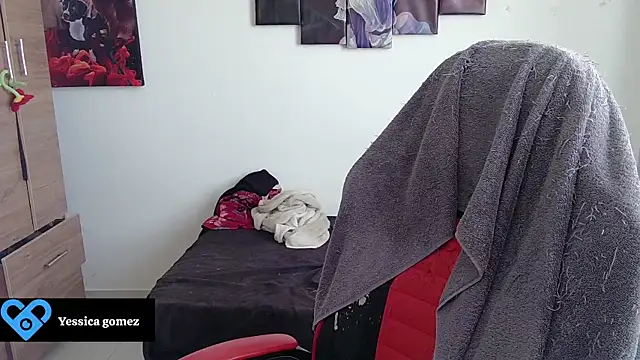 yessica_gomez01 Adlı Modelin Canlı XXX Sohbeti