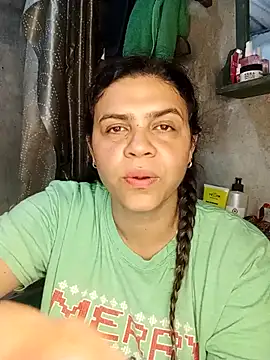 mar_coral2 Adlı Modelin Canlı XXX Sohbeti