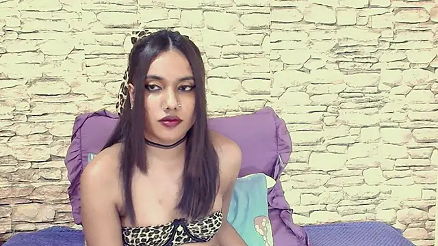 IndianSkies' Live XXX Chat