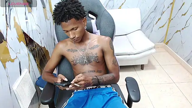 ManSant's Live XXX Chat
