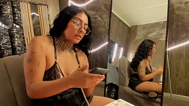 XXX chat uživo modela Lovely_celeste