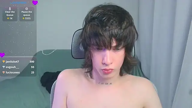 LeonBoykisser Chat XXX live