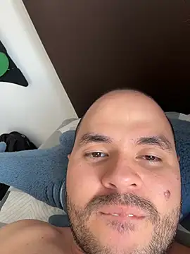 Hershell_XXL Live XXX-Chat