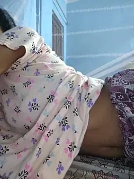 124pakhi – Live XXX-chat