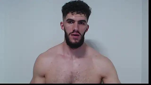 צ'אט XXX בשידור חי של hiddenf