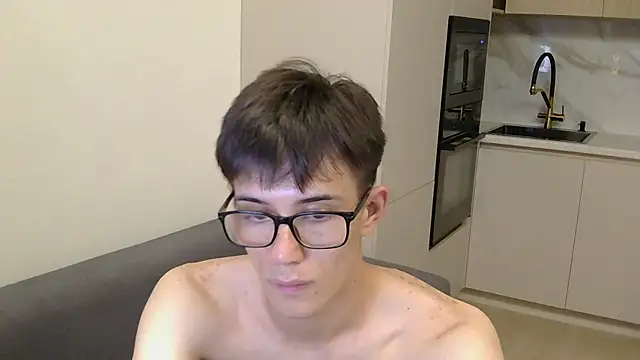 Webkamerová show ElijahTarlet