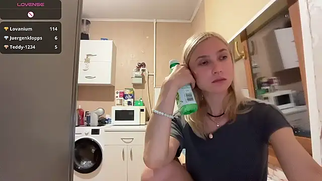 AngelJeni 라이브 XXX 채팅