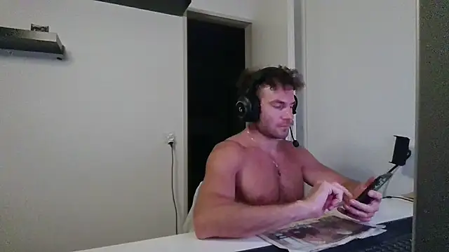 alpha-hunk Live XXX-Chat