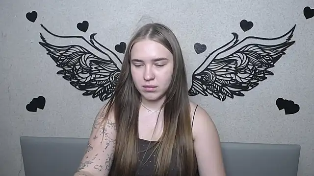 צ'אט XXX בשידור חי של LauraHlot