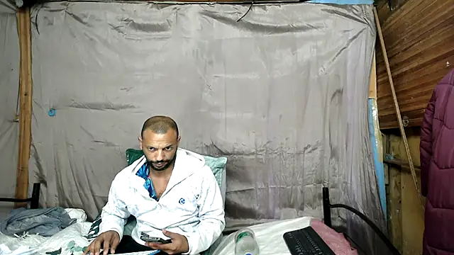 دردشة Camodick الجنسية المباشرة
