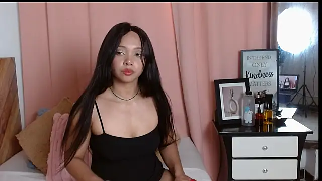 Chat +18 de nickyCollins ao vivo