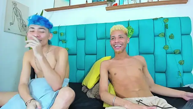 Chat XXX ao vivo de STRANGER_BOYS