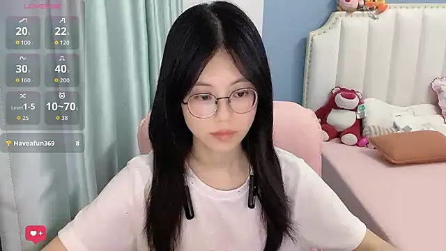 XXX chat uživo modela Luna-666