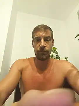 Lambe91's Live XXX Chat