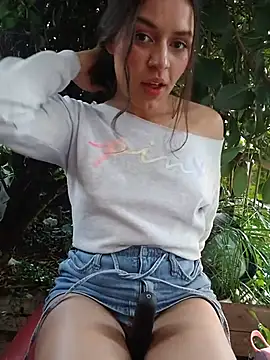 Chat XXX en directo de Danni_shy