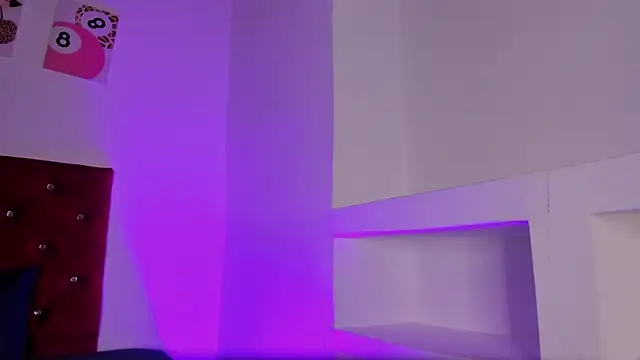 kittymonroe1 Live XXX-Chat