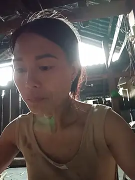 Lily-ly Obrolan Langsung XXX