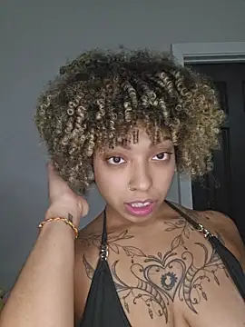 Cherribombzz's Webcam Show