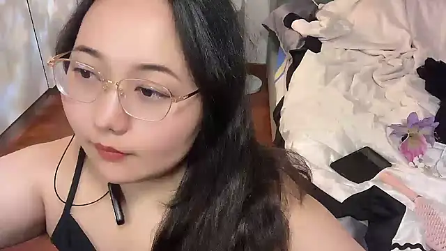 Susu-36E Chat XXX in diretta