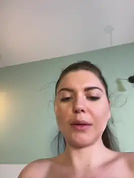 Chat XXX en directo de DianaaLight