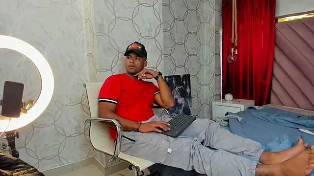 OverSmith Live XXX-chat