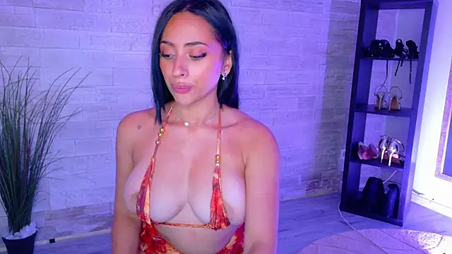Czat XXX na żywo – Cupcake_Izzy