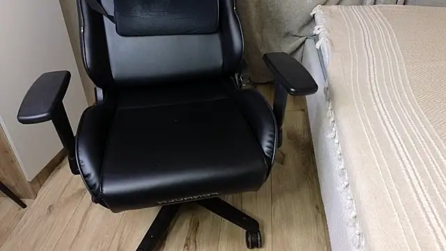 yumikosan Cameră chat live
