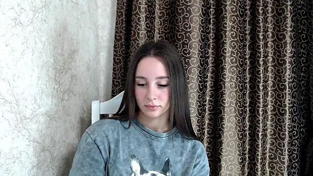 Pokój czatu na żywo – Tina_tin85