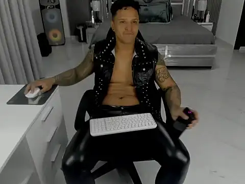 master_leather 라이브 XXX 채팅
